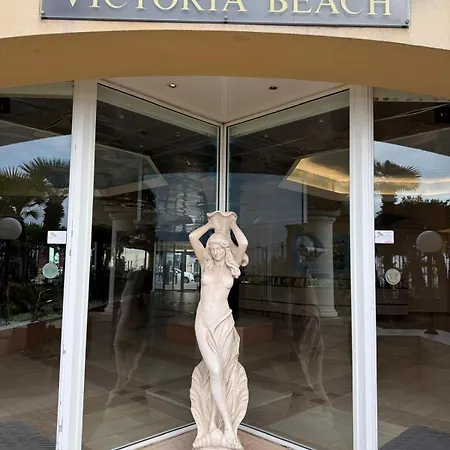Victoria Front De Luxury Apartment